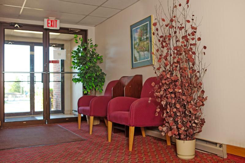 Hotel Pommier Indianola Екстериор снимка